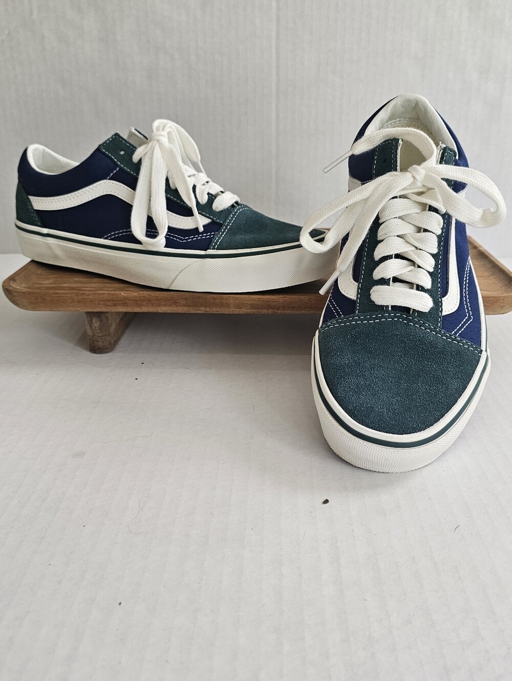 Vans Old Skool Low Top Sneakers Size 7.5 Mens 9 Womens Green Blue Suede Canvas